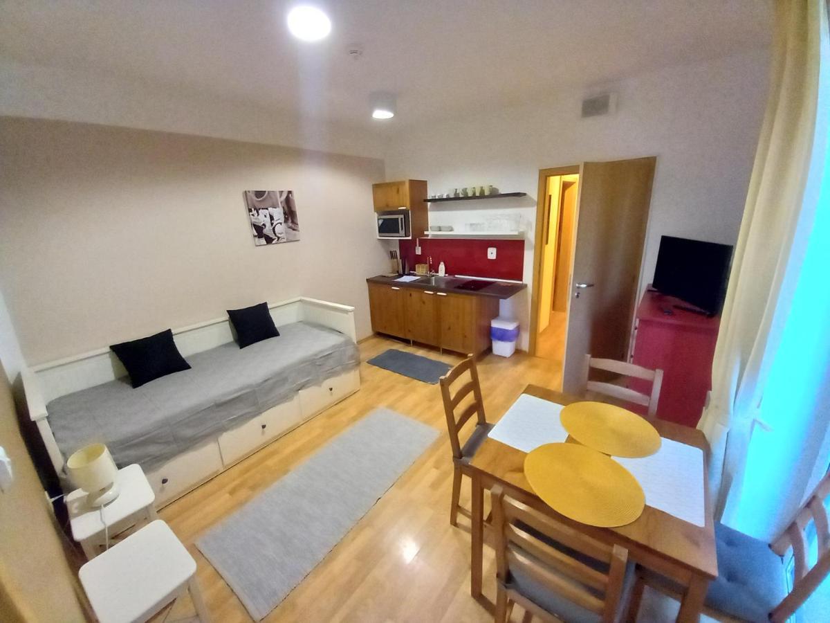 Apartmany Margo Sun Martinske Hole Εξωτερικό φωτογραφία
